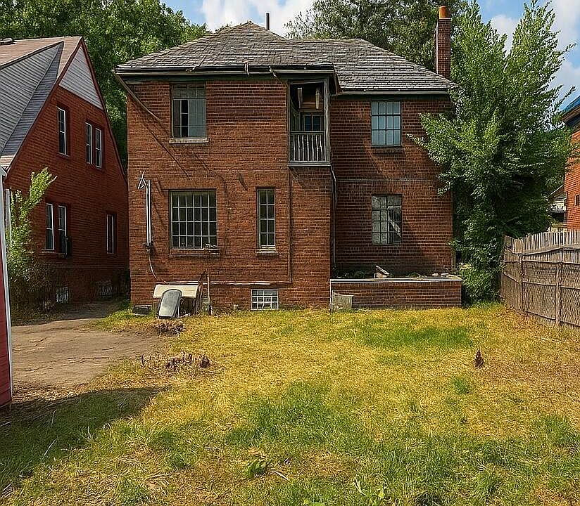 2nd image of 2989 Oakman Ct