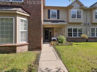 4006 Elizabeth Ave, Canton, MI 48188