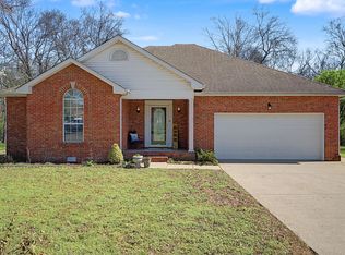 513 Autumndale Dr, Gallatin, TN 37066