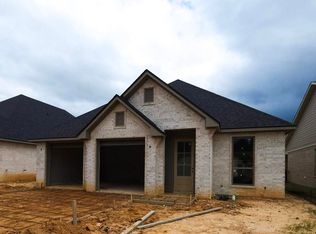 9211 Villas Ct, Tyler, TX 75703