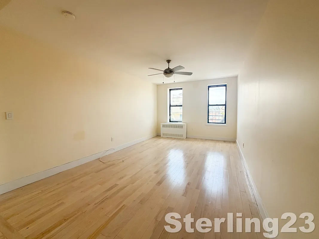 79 Brighton 11th Street G5