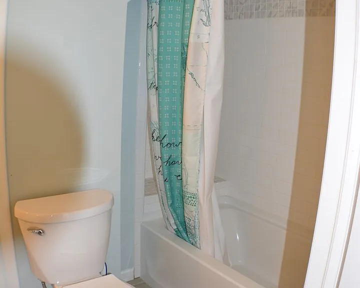 1425 E Zenith Ave — Photo 12