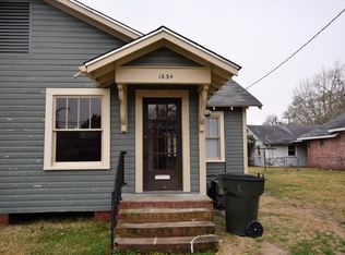 1634 Hodges St, Lake Charles, LA 70601