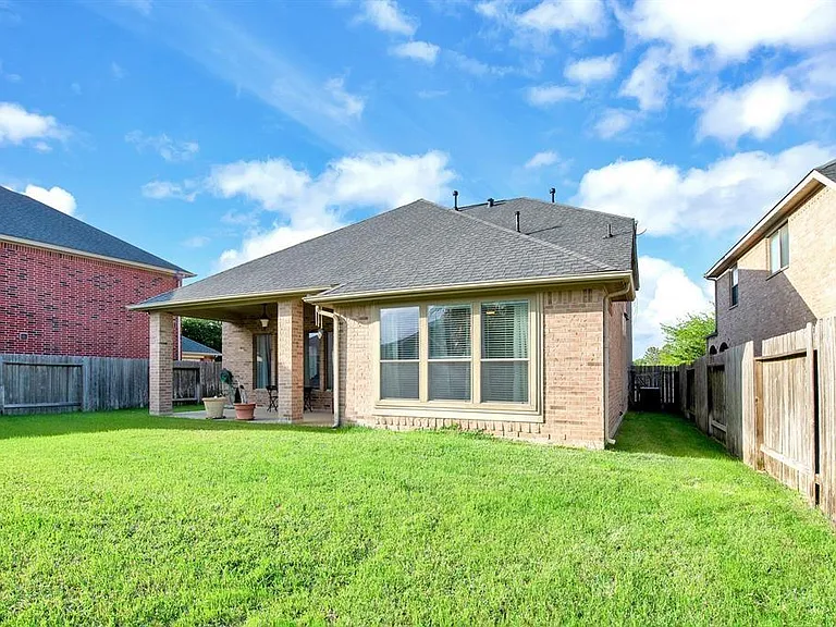 25431 Hall Meadow Ln — Photo 24
