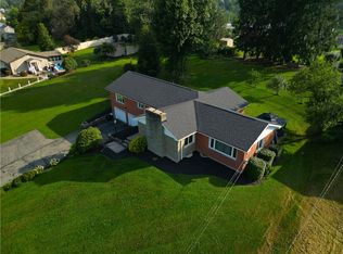 263 Hillcrest Dr, California, PA 15419
