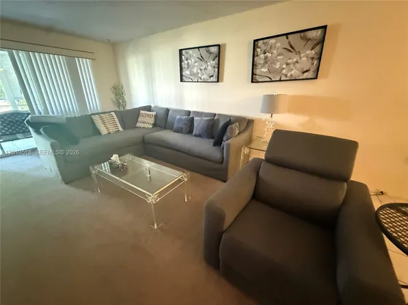 4401 Martinique Ct APT B2, Pompano Beach, FL 33066