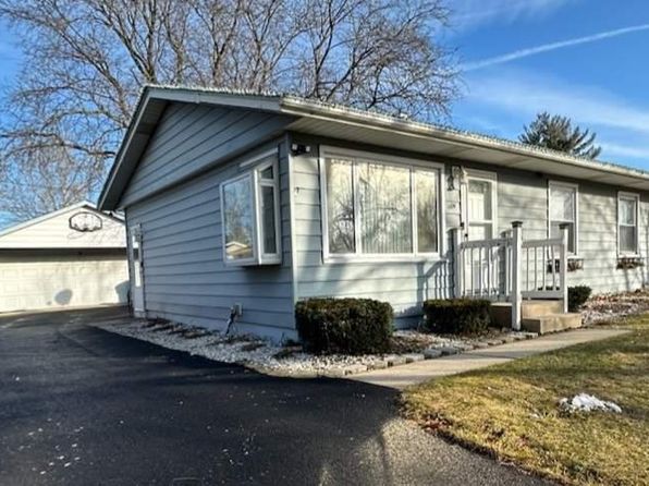 1104 Coral Dr