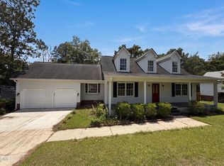 622 Dowless Dr, Fayetteville, NC 28311