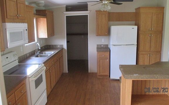 3rd image of 125 Impatiens St