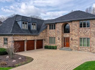 1226 W Bauer Rd, Naperville, IL 60563