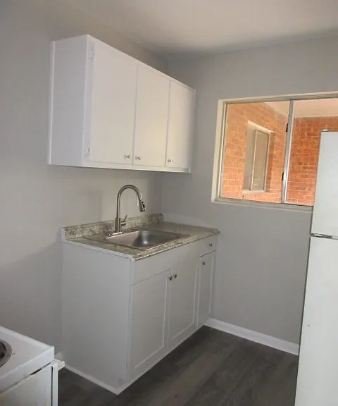 784 Terminal Ct #11 — Photo 8