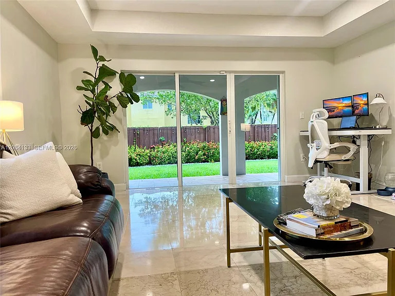 14121 SW 130th Ave — Photo 3