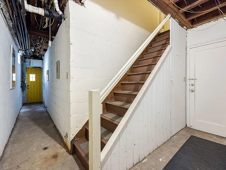 700 Kinderkamack Rd #1 — Photo 21