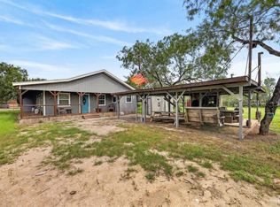 12906 8th St, Hargill, TX 78549