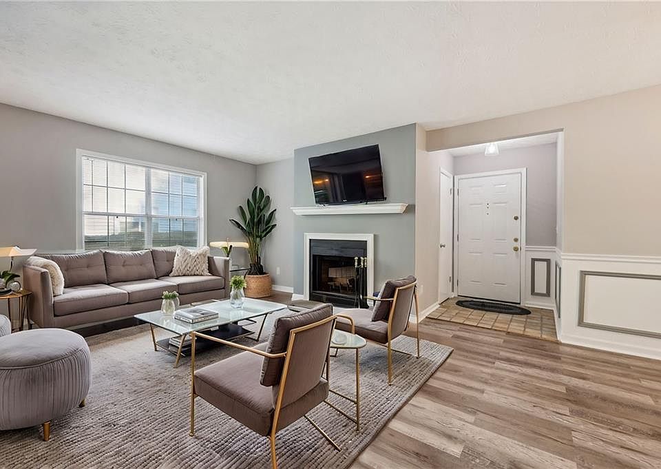 1st image of 406 Glenleaf Dr