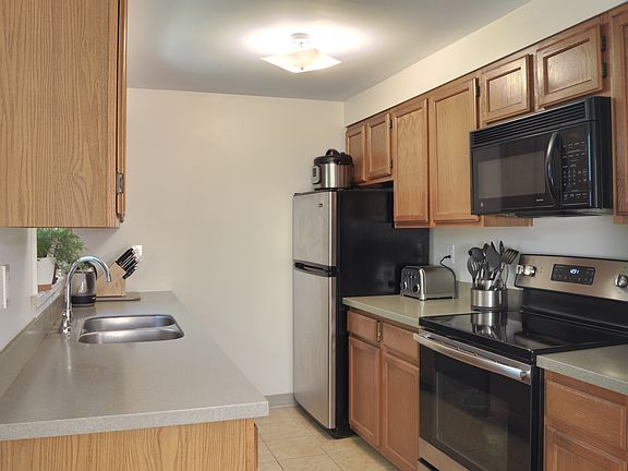 5th image of 13B Stanorm Dr