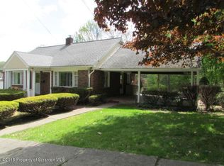 203 Yesu Ln, Scranton, PA 18505