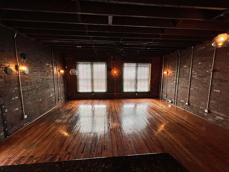 301 Market St SE — Photo 38