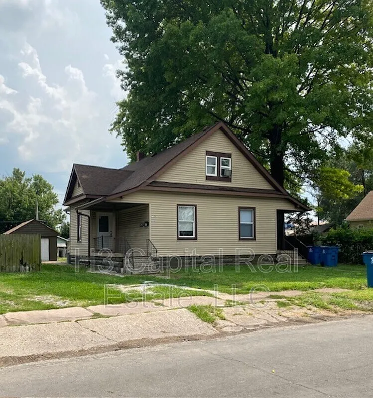 2122 Lee Ave #B photo 1