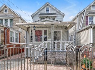 90-66 199th St, Hollis, NY 11423