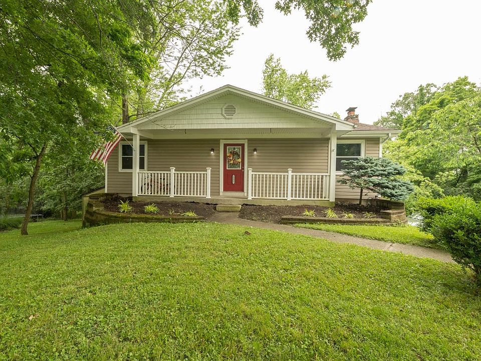 1st image of 20057 Lakeview Dr