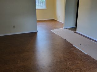 1900 E Okmulgee Ave #5, Muskogee, OK 74403