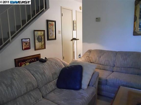 5th image of 807 Palomino Dr APT D