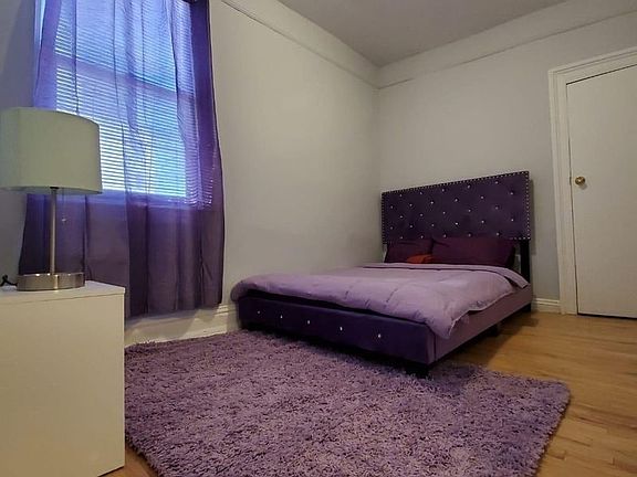 4th image of 434 W 38th St #4C