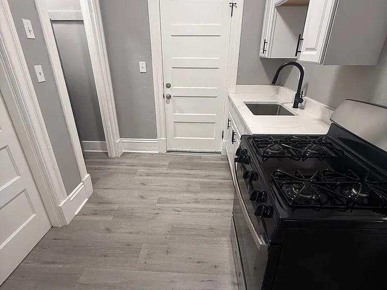 413 North St — Photo 7
