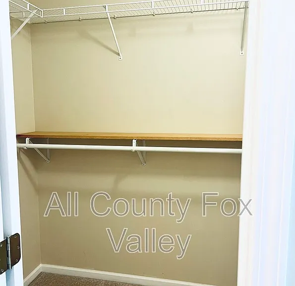 1844 Crenshaw Cir — Photo 16