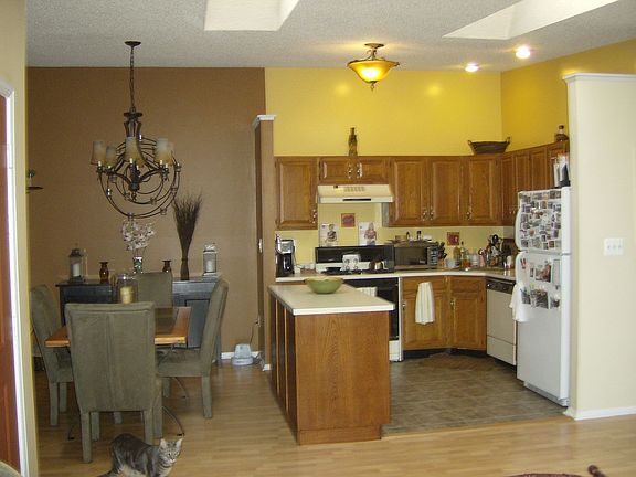 Kitchen with Island