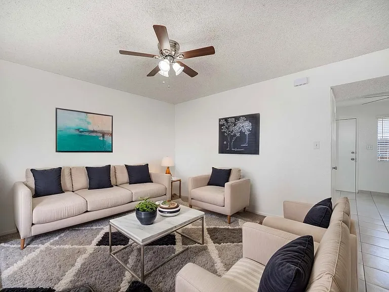 Teal Townhomes — Photo 1