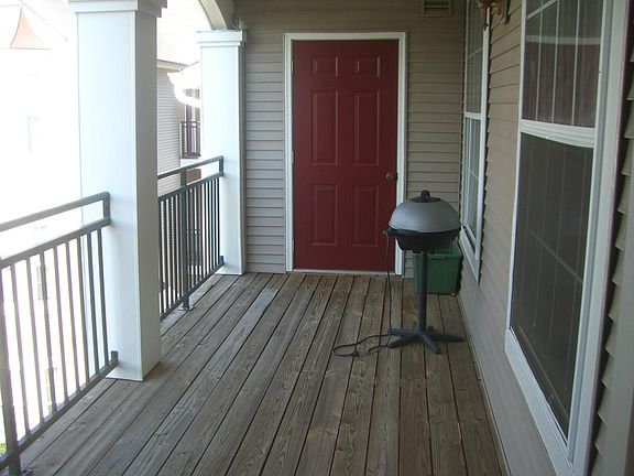2nd image of 46604 Ellicott Square # Fl 3rd