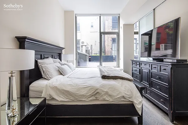 Rented by Sotheby's International Realty | media 8