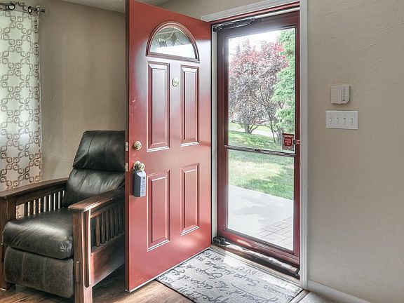 3rd image of 3069 S 49th St
