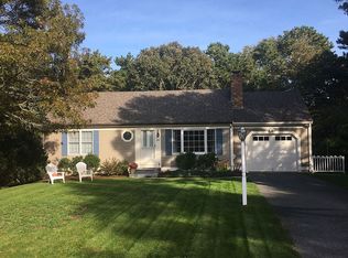 80 Cherrywood Ln, Marstons Mills, MA 02648