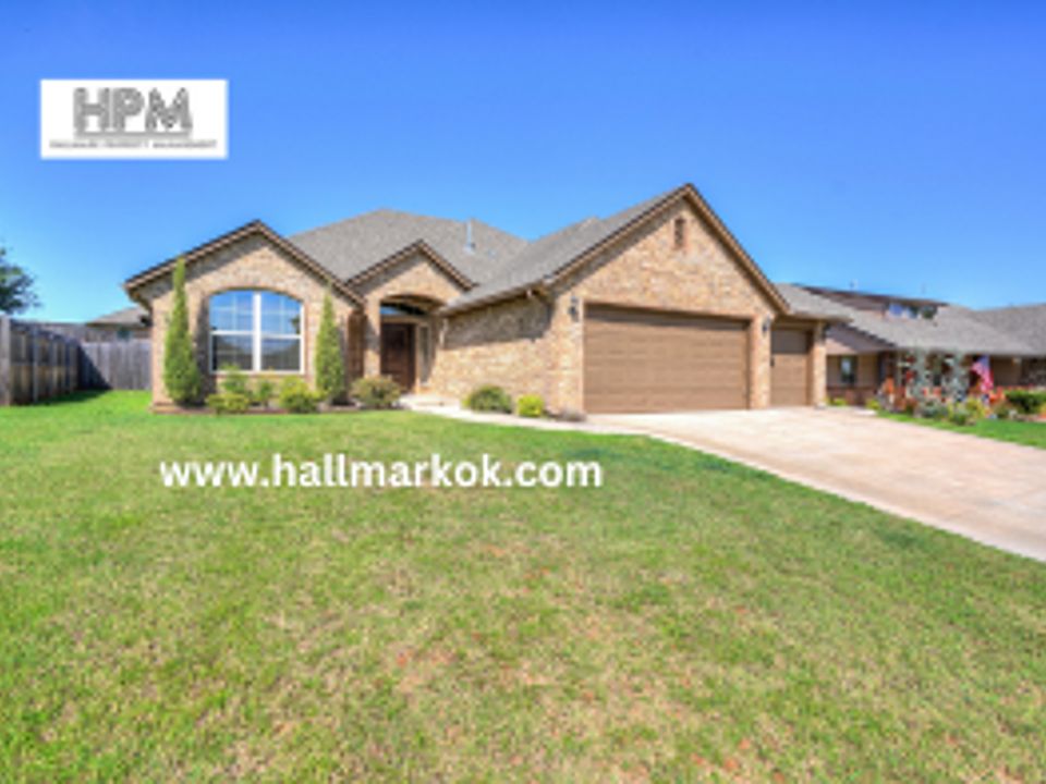 1st image of 1713 Pinewood Dr