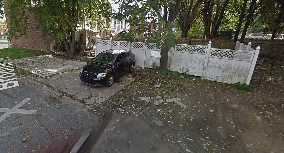1st image of 439 N 6th St