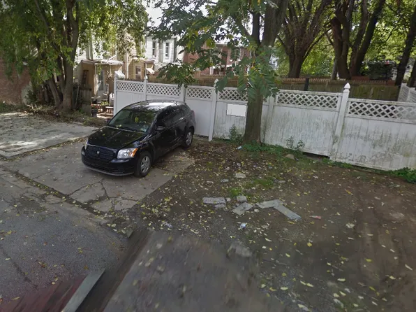 439 N 6th St, Allentown, PA 18102