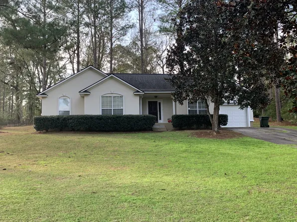 110 E Gate Dr, Thomasville, GA 31757