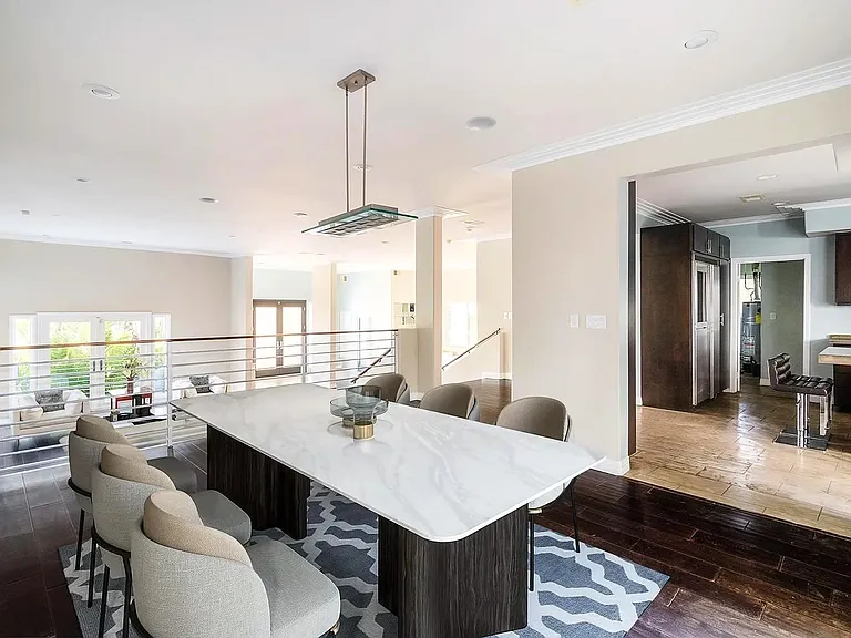 15316 Del Gado Dr — Photo 7
