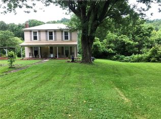 5280 Elk River Rd N, Elkview, WV 25071