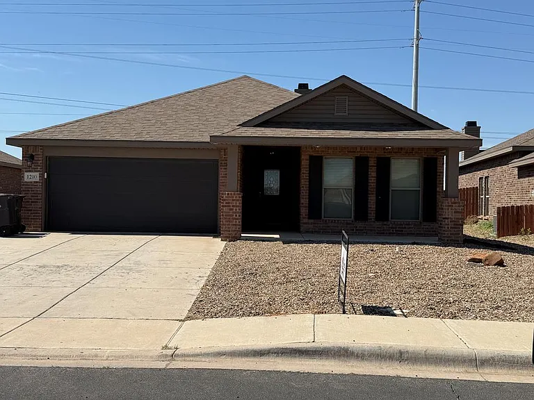 1210 Wrangler Ln — Photo 1