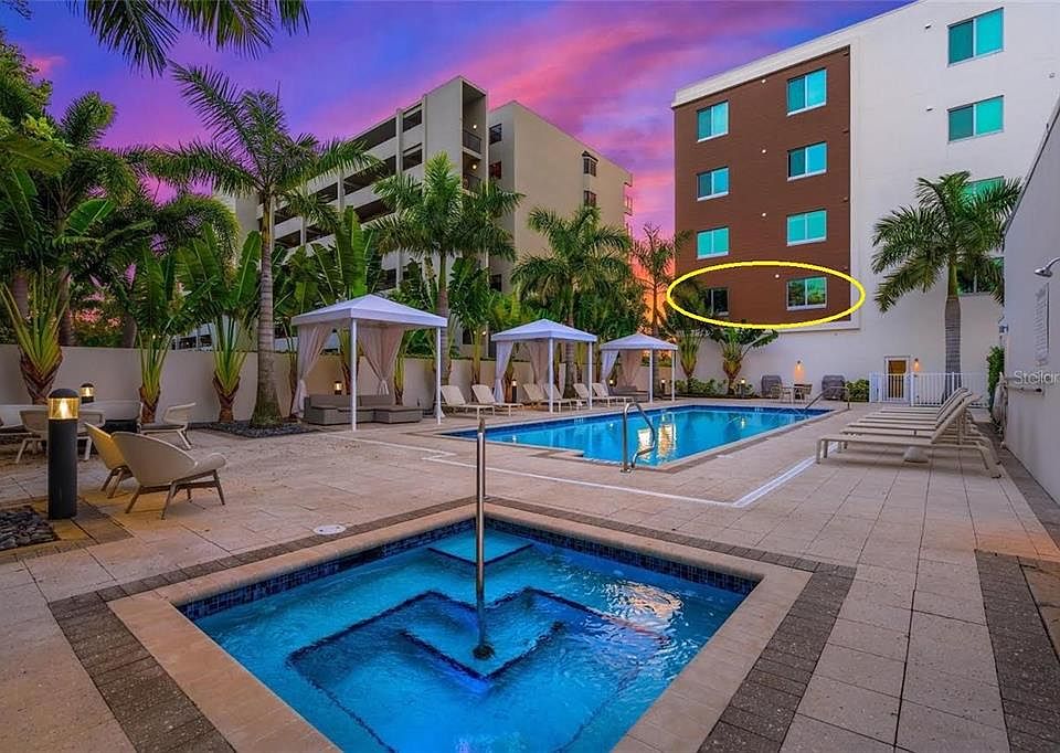 1st image of 711 S PALM AVENUE #204