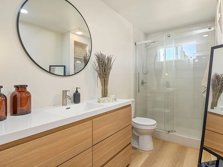 810 California St #3 — Photo 10