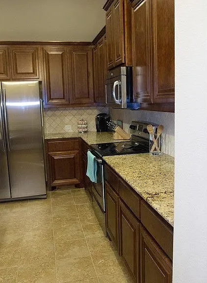 4307 Oak Bluff Rd — Photo 8