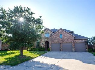 7401 Handen Dr, Rowlett, TX 75089