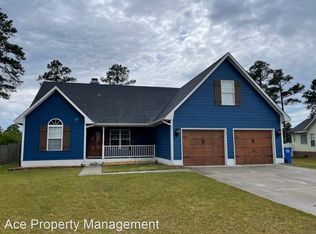 109 Somerset Dr, Raeford, NC 28376