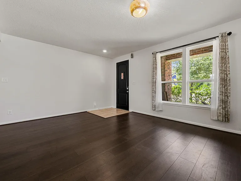 20602 Pioneer Oak Ln — Photo 5