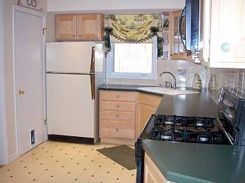 2nd image of 94 Vesper Dr